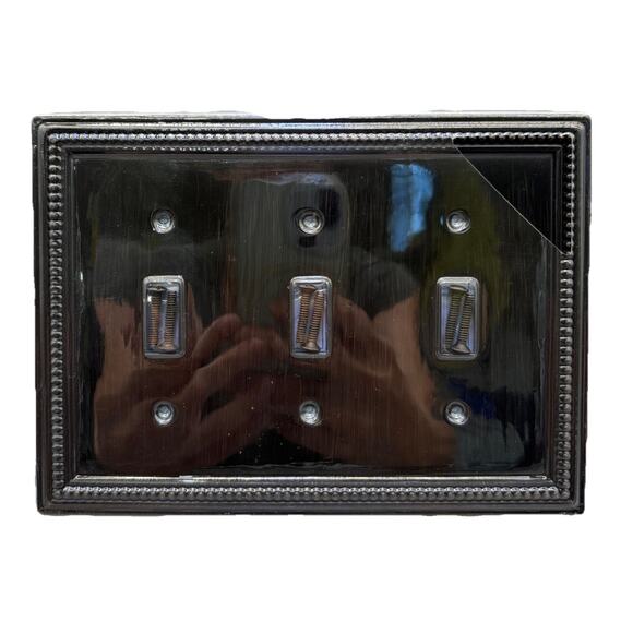 Brainerd Beaded Triple Toggle Wall Switch Plate 79867 Brushed Bronze {1} - Picture 1 of 11
